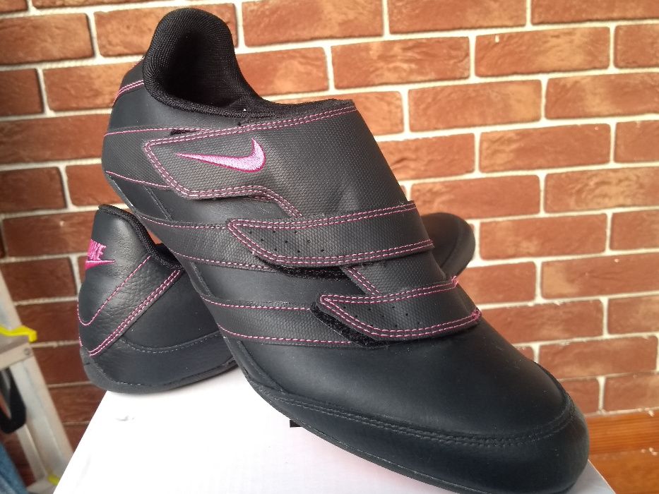 Buty Sportowe - NIKE