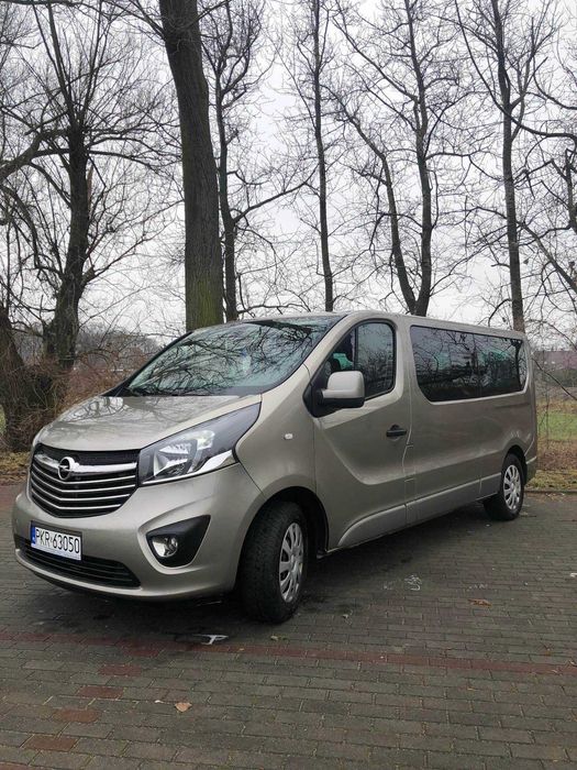Bus-9 osobowy Opel Vivaro 1.6 BiTurbo