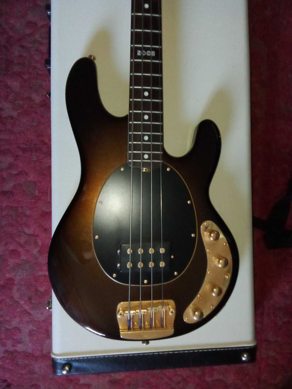 MusicMan Sting Ray 4H se 2008