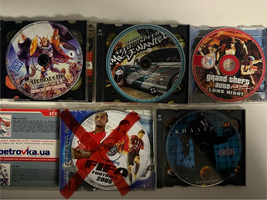 Набір з 7 CD дисків 2000-х років на ПК