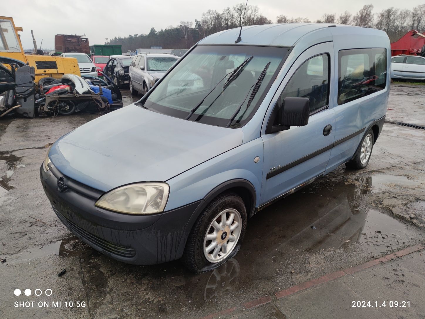 Opel combo C zderzak przód corsa c