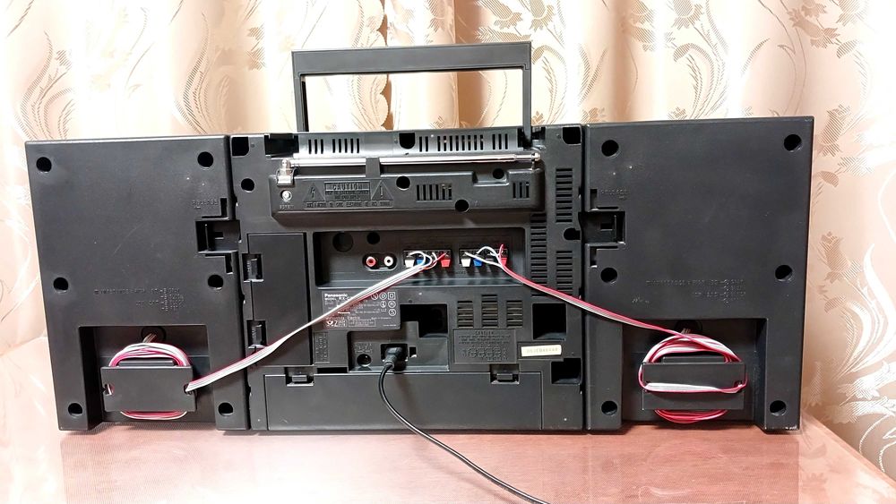 Panasonic RX-CT980 Platinum Series  Hi-Fi Бумбокс, AUX