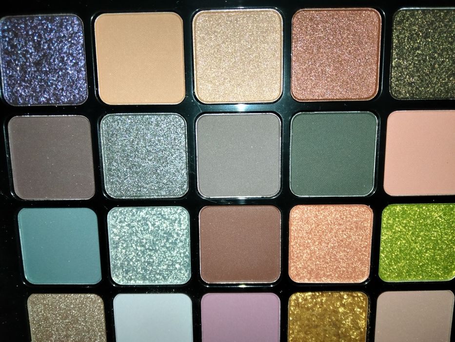 Nyx Ultimate Utopia paleta cieni