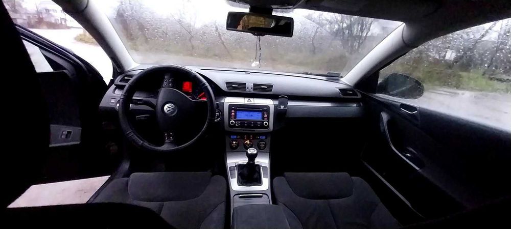 В продажі Volkswagen Passat  B6