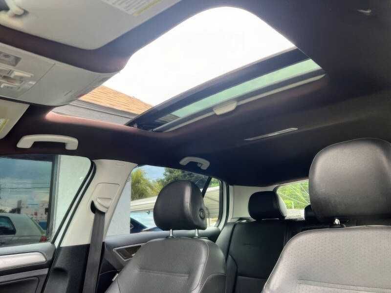 2015 Volkswagen Golf TSI SE