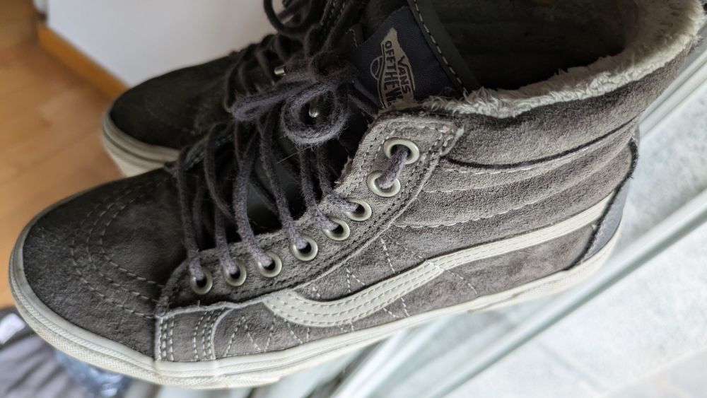 Tenis cinzentos Vans 38