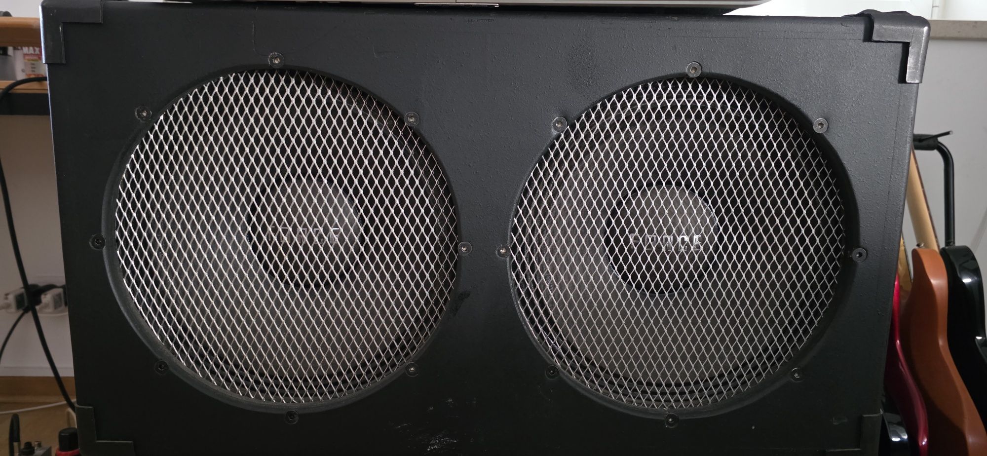 Colunas para guitarra EV Force 12