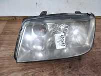 VW BORA LAMPA PRZÓD LEWA
