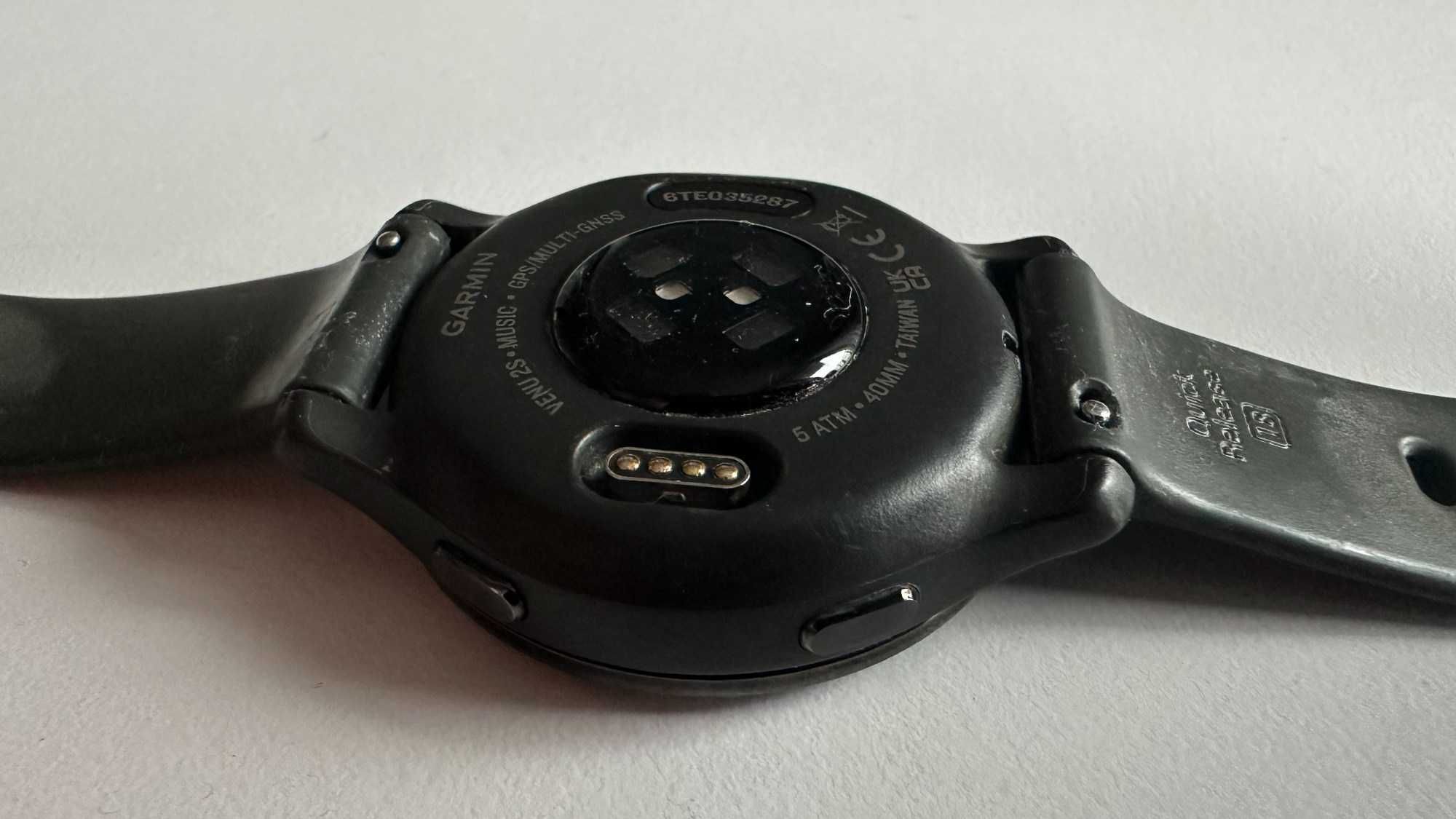 Smartwatch Garmin Venu 2S / rok 2021 / stan dobry / zegarek biegowy