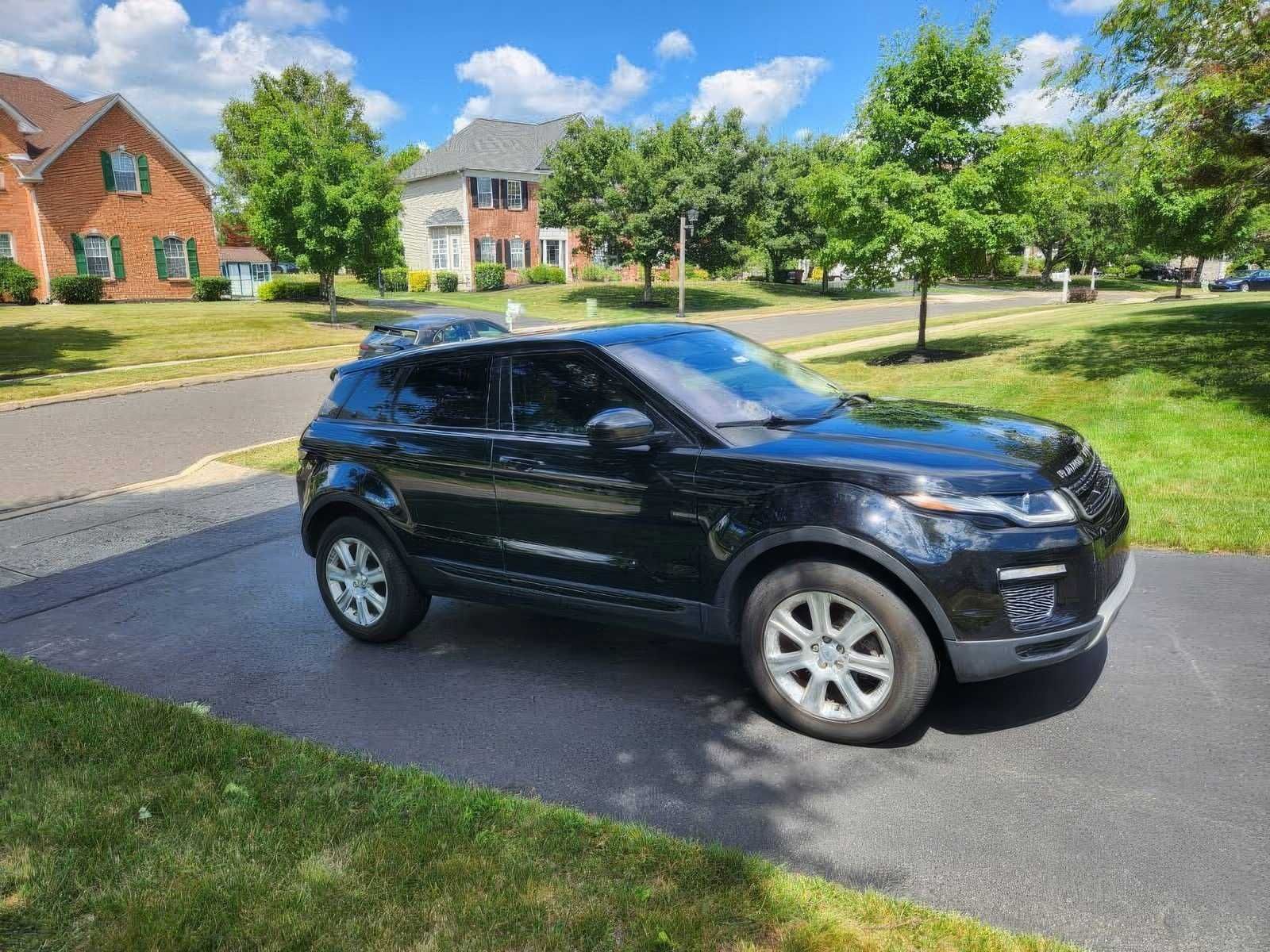 2017 Land Rover Range  Evoque SE