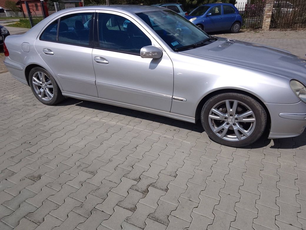 MERCEDES E 2,2cdi   AVANGARDE!!   mozl.zamiana!!