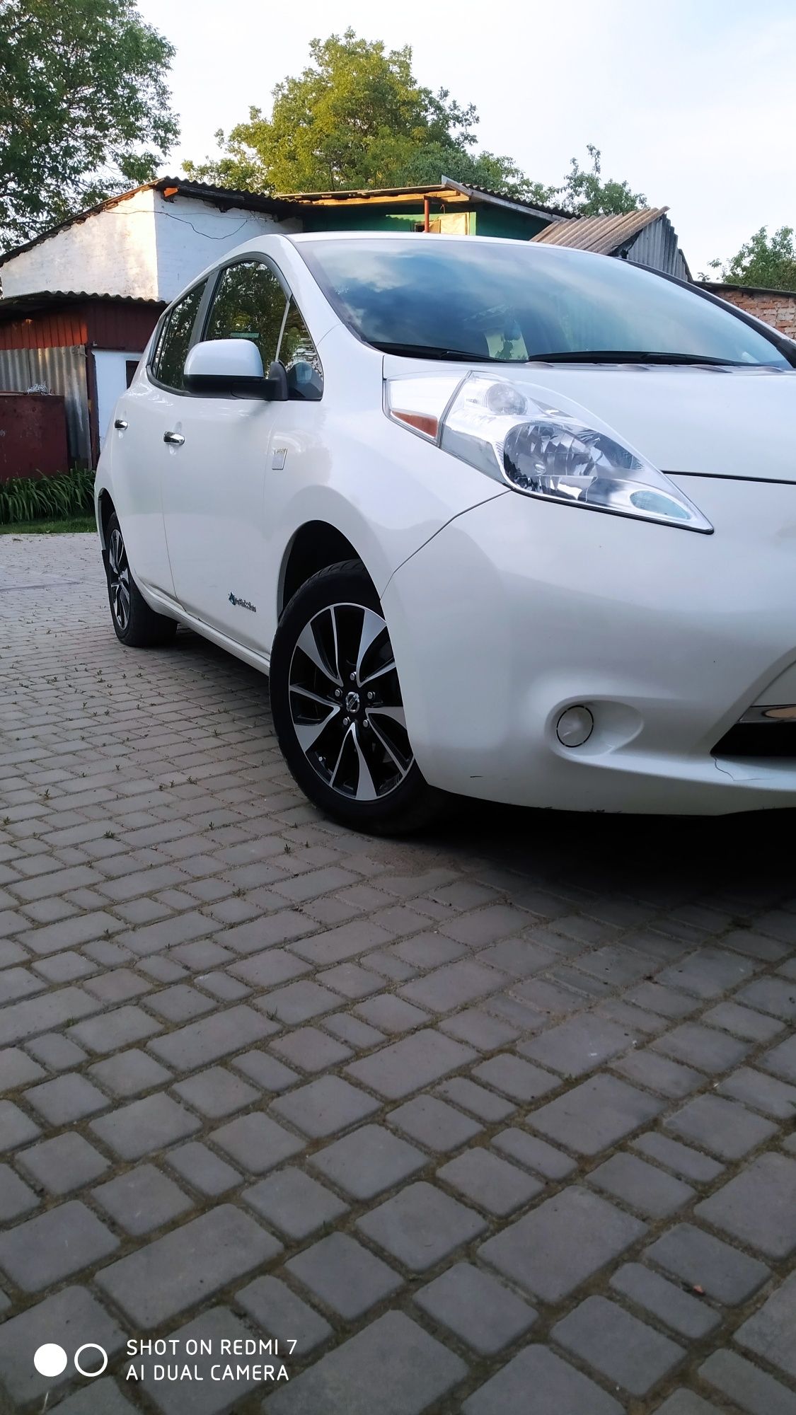 NISSAN LEAF 2015 24kw