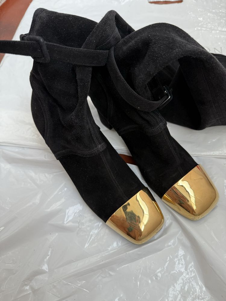 Сапоги Yves Saint Laurent