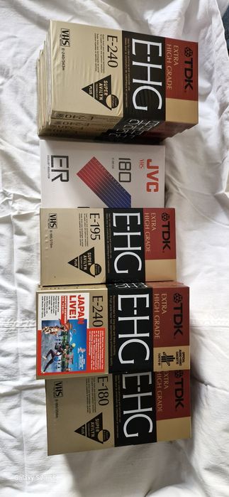 Відео касети нові