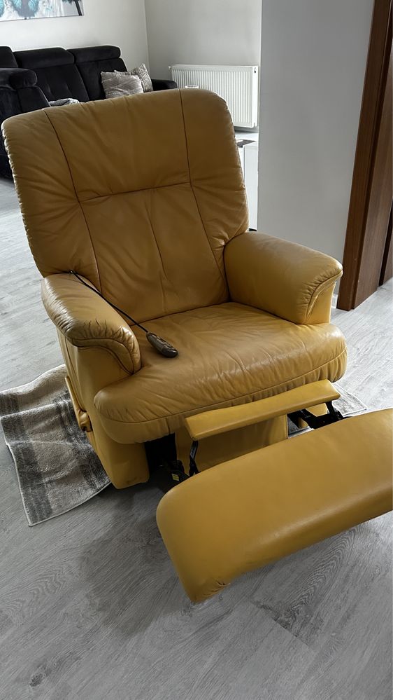 Fotel rozkladany z masażem