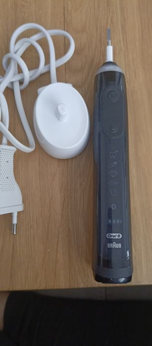 Szczoteczka elektryczna Oral-B Genius X