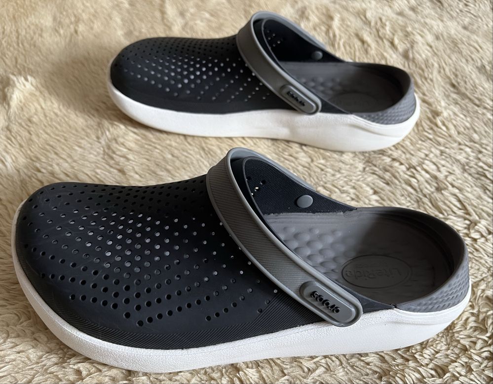 Klapki chodaki Crocs LiteRide Clog M9 W 11