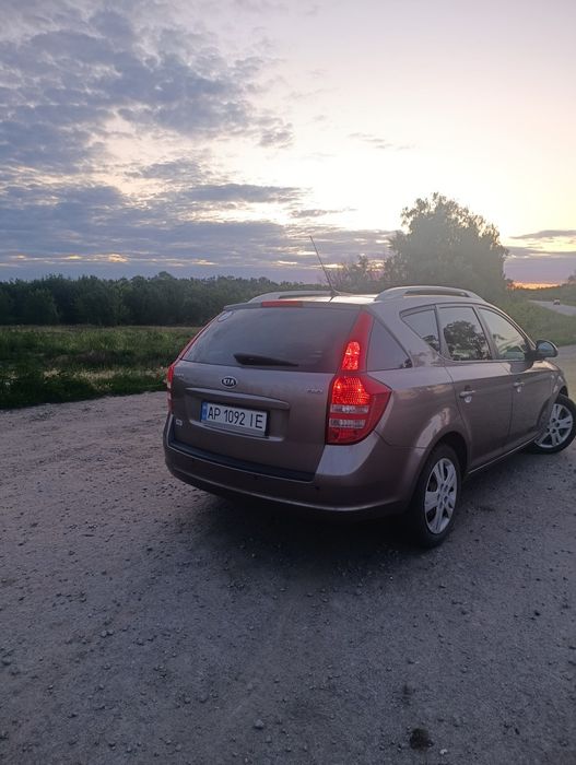Продам КІА СЕED 1.6 Дізель