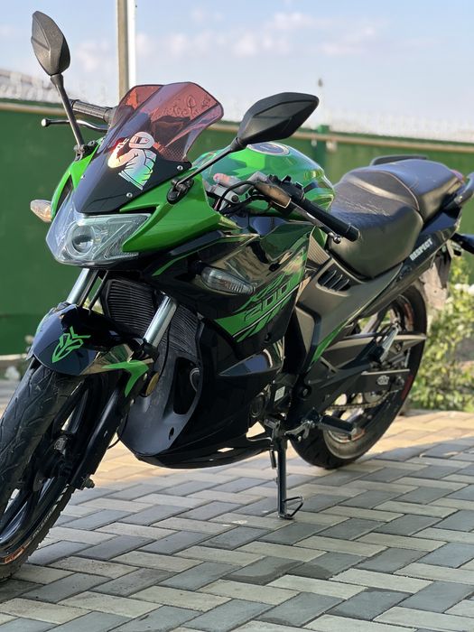 Мотоцыкл Lifan kpr 200