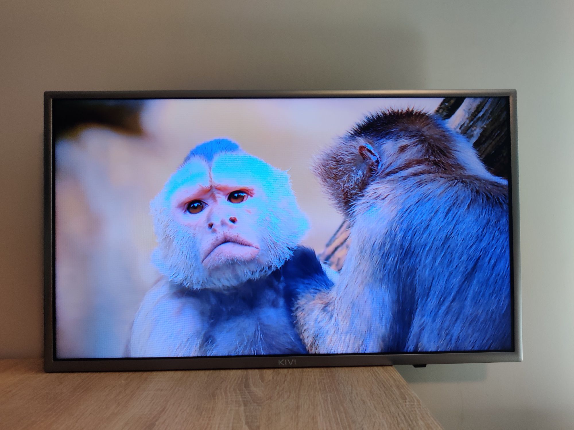 Smart TV Kivi 32" телевізор зі смартом