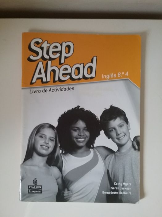 Manual+ 2 CD's + livro de exercícios -"Step Ahead" -Inglês 8°ano