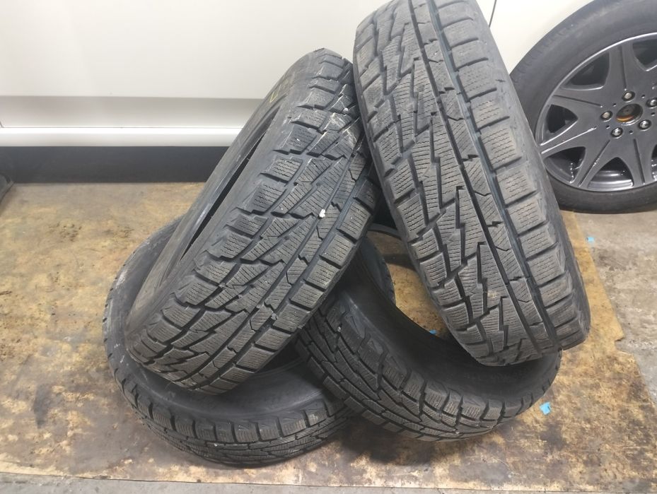 Продам зимові шини гуму premiorri 1965 r15