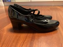 Graceland lakierowane buty r.39