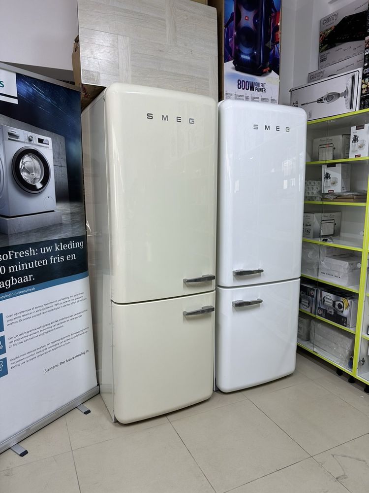 Холодильник Smeg FAB38RVH