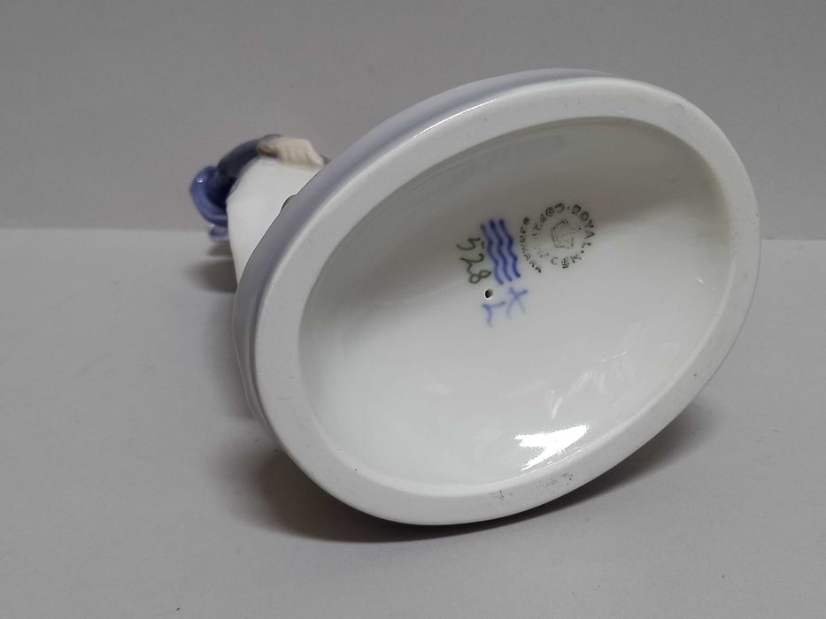Gęsiarka, figurka Royal Copenhagen, proj. Ch.Thomsen 1965 r.