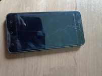 Smartfon Lenovo uszkodzony