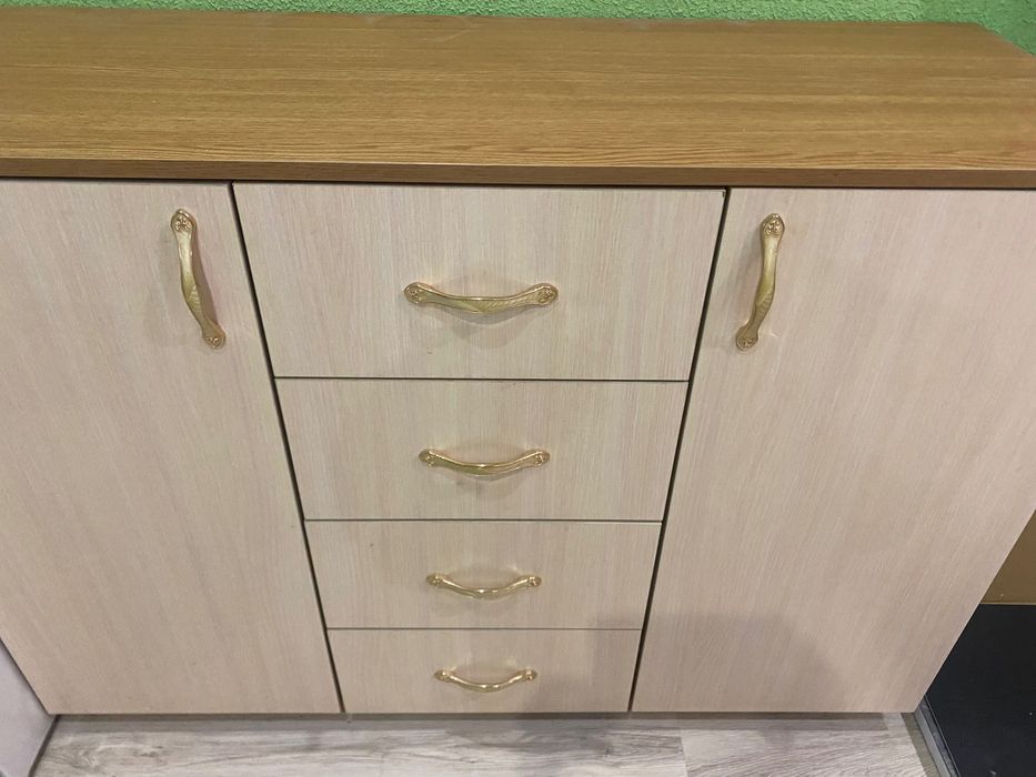 Продам комод двохдвірний