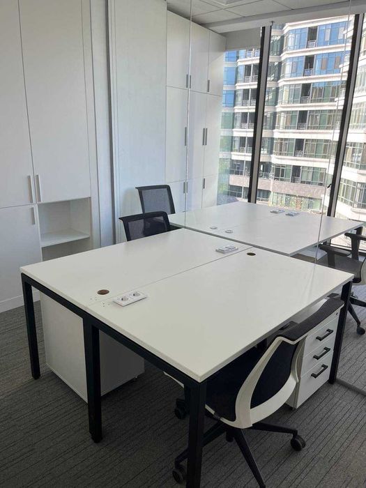 Мебльований офіс в БЦ преміум-класу, метро Звіринецька