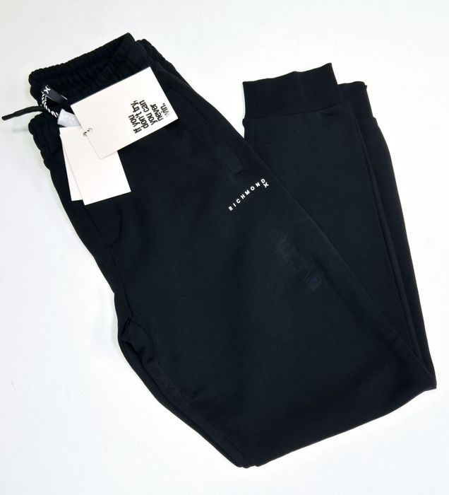 Спортивный костюм John Richmond