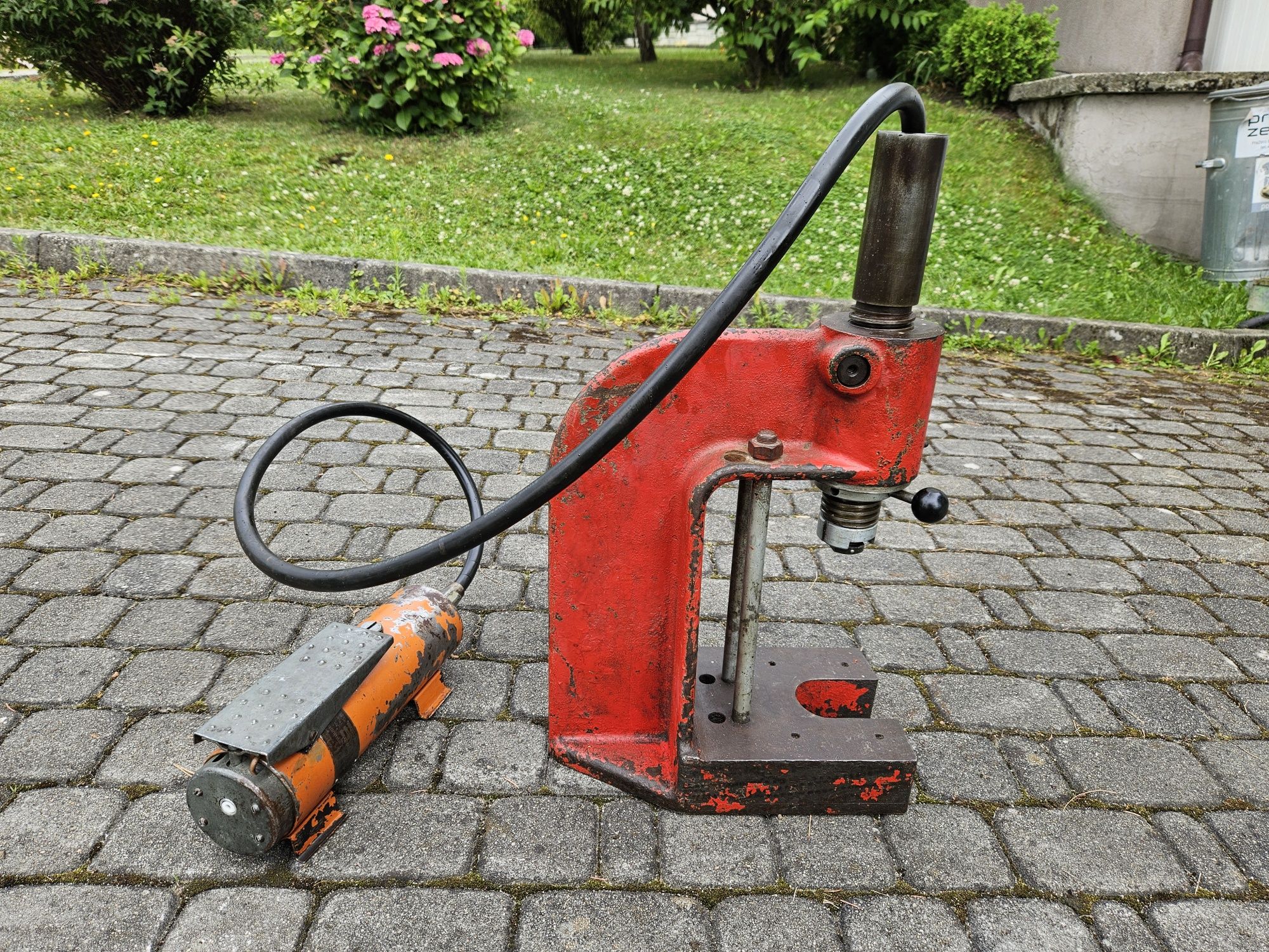 Prasa hydrauliczna
