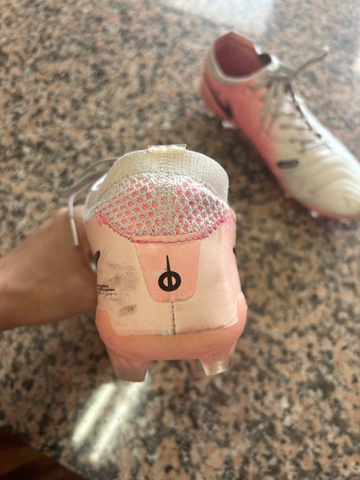 Chuteiras profissionais Tiempo 10 Elite Rosa