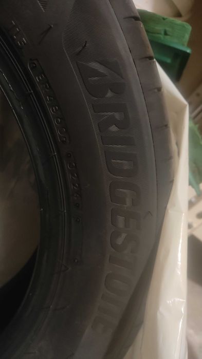 Bridgestone Turanza 6 215/60 R1