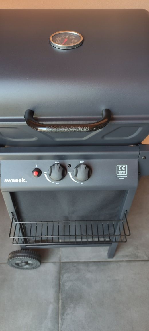 Barbecue a gás de 2 queimadores sweeeK
