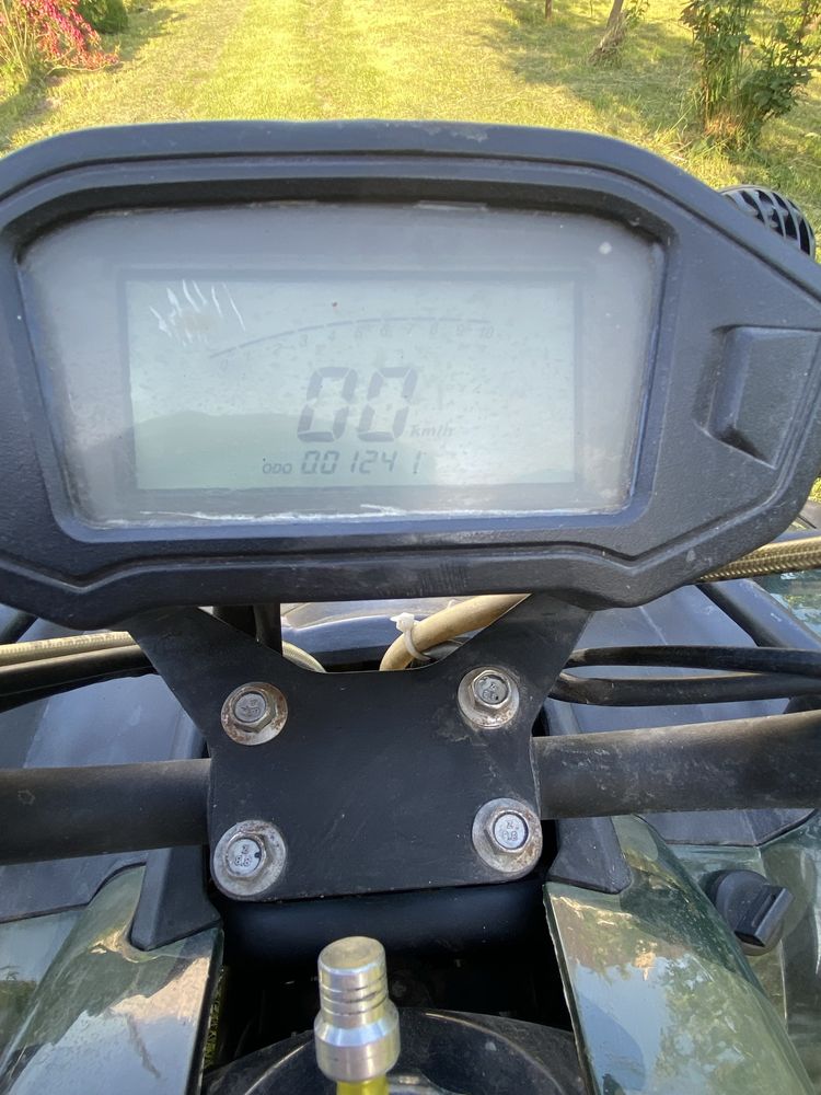 Продам квадроцикл Spark 200