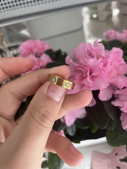 Obrączka a la cartier