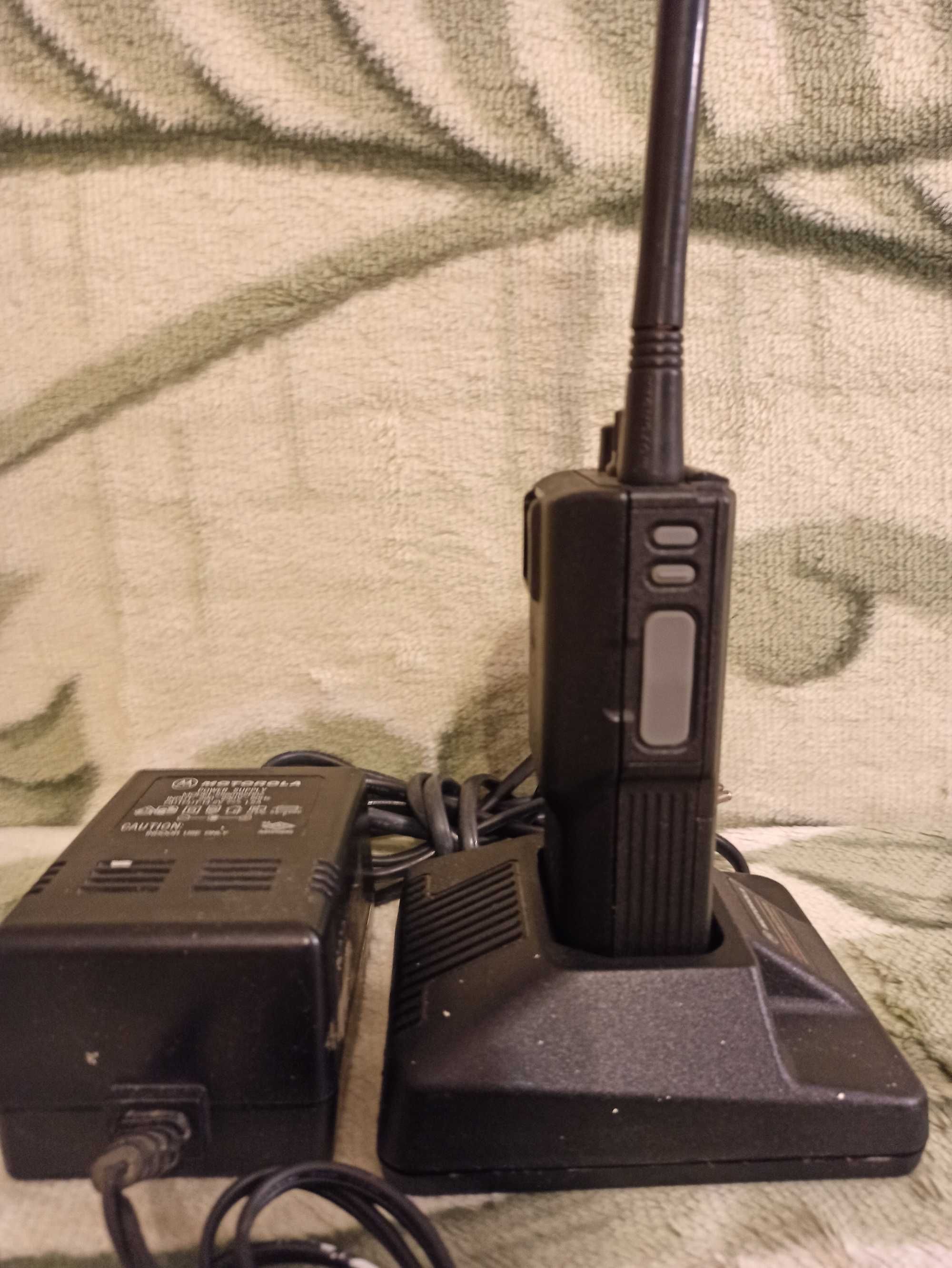 Radiotelefon Motorola GP300 VHF 146-174MHz Straż OSP Pogotowie itp.