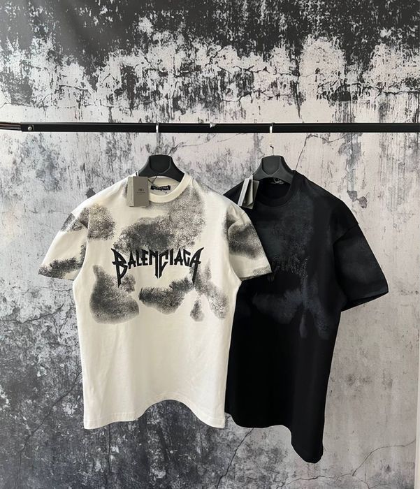 Футболка Louis Vuitton мужская унисекс оверсайз оригинал белый черный