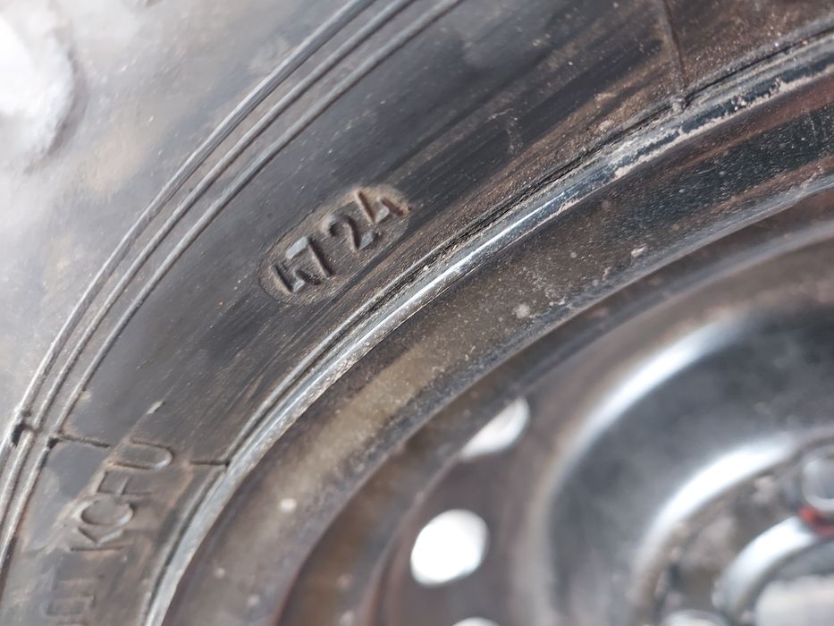 Koła do przyczepki 155/70r13 4x100 Rosava Triangle jak nowe