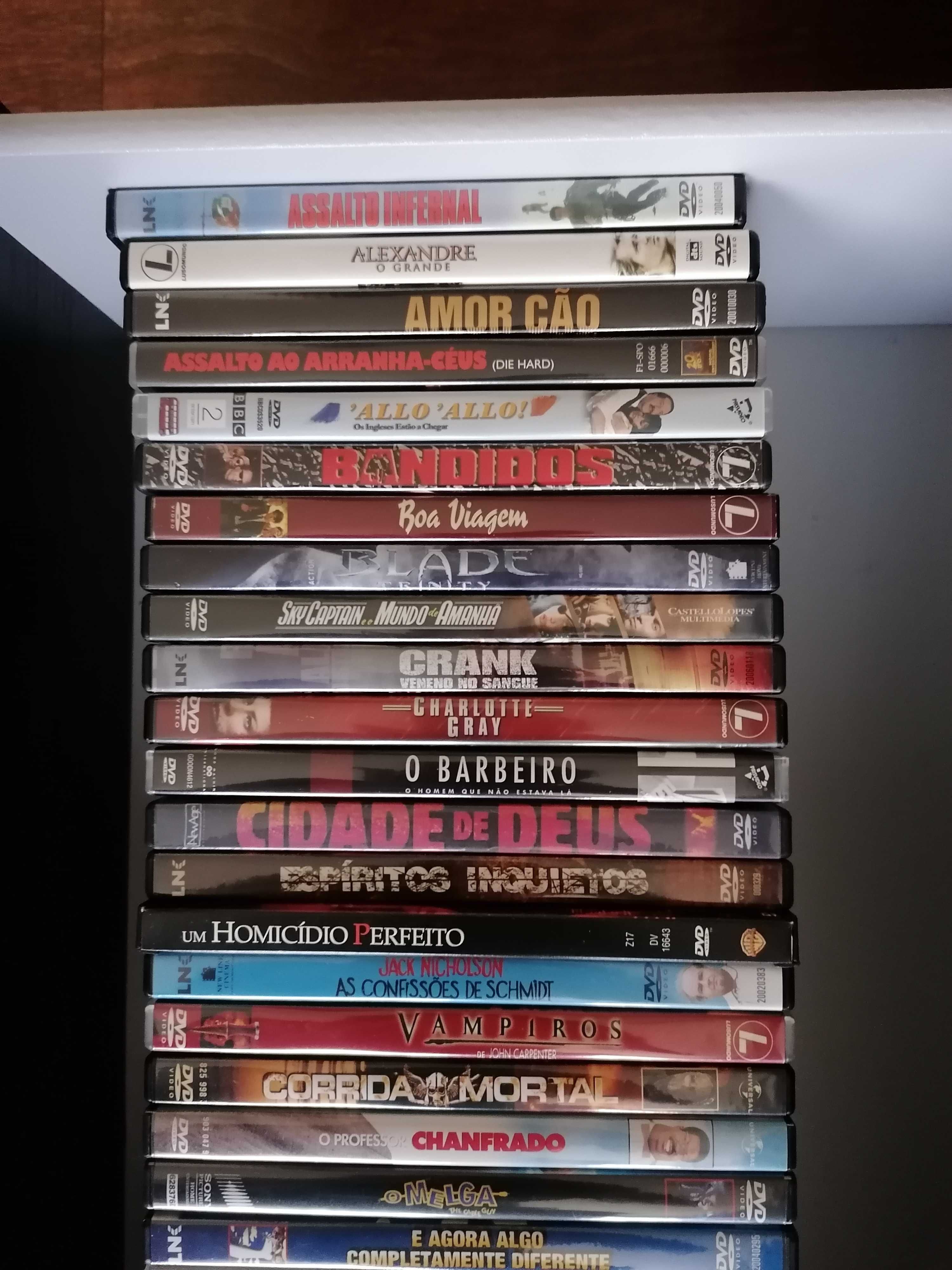 DVDs Originais e como novos para desocupar