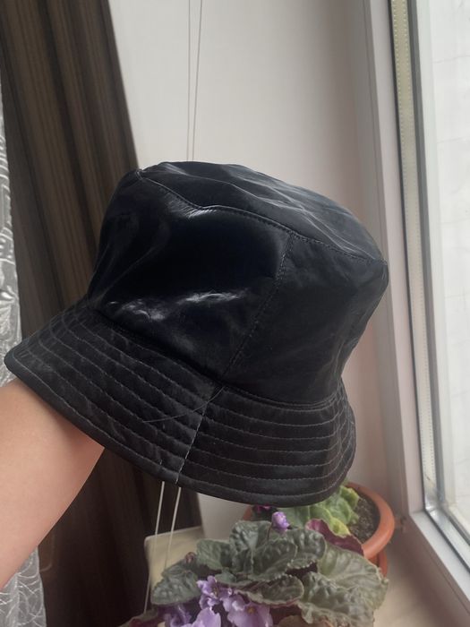 Чорна жіноча панама