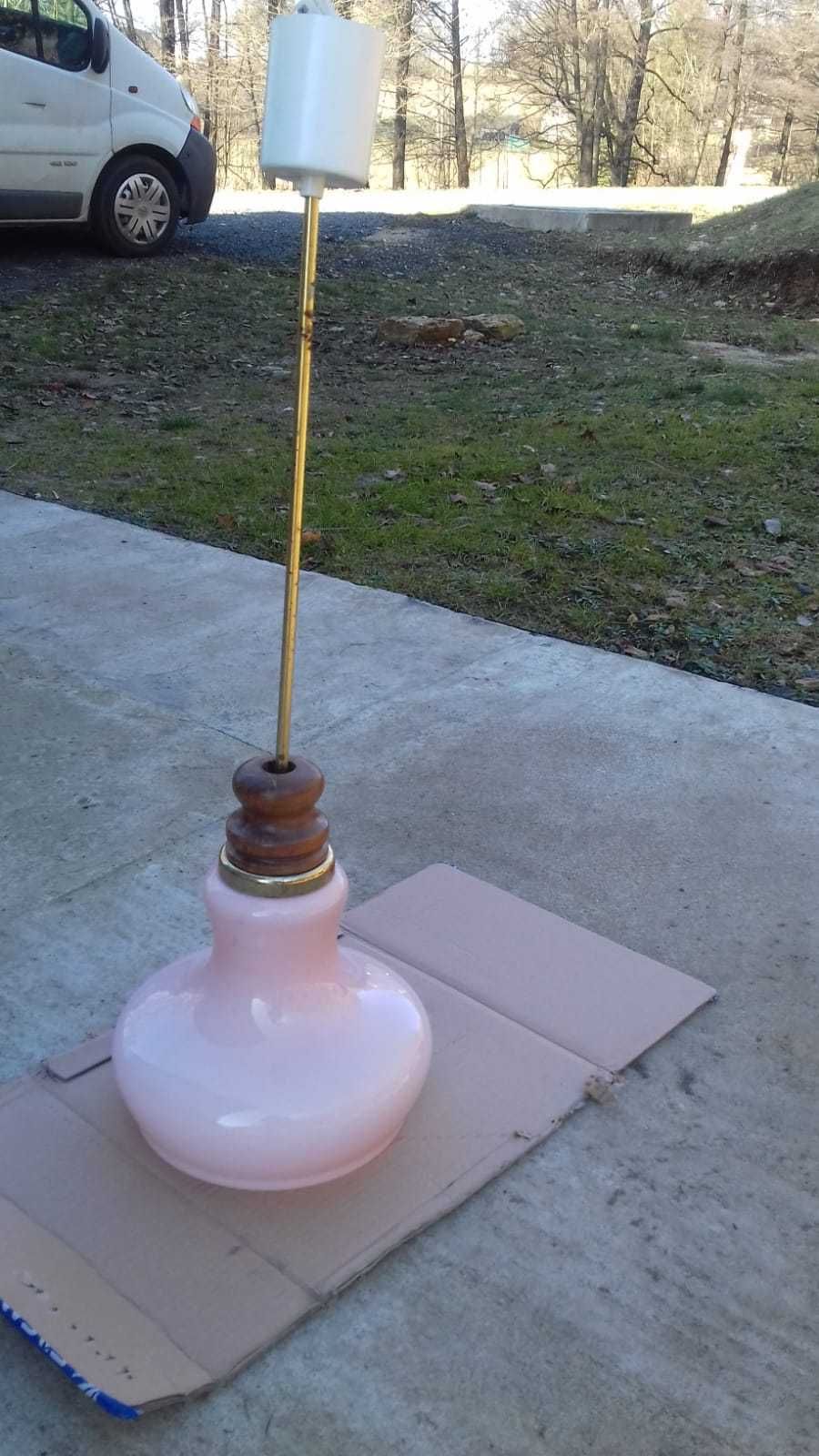 Retro lampa wiszaca z 60 lat firmy Napako piekny rozowy klosz