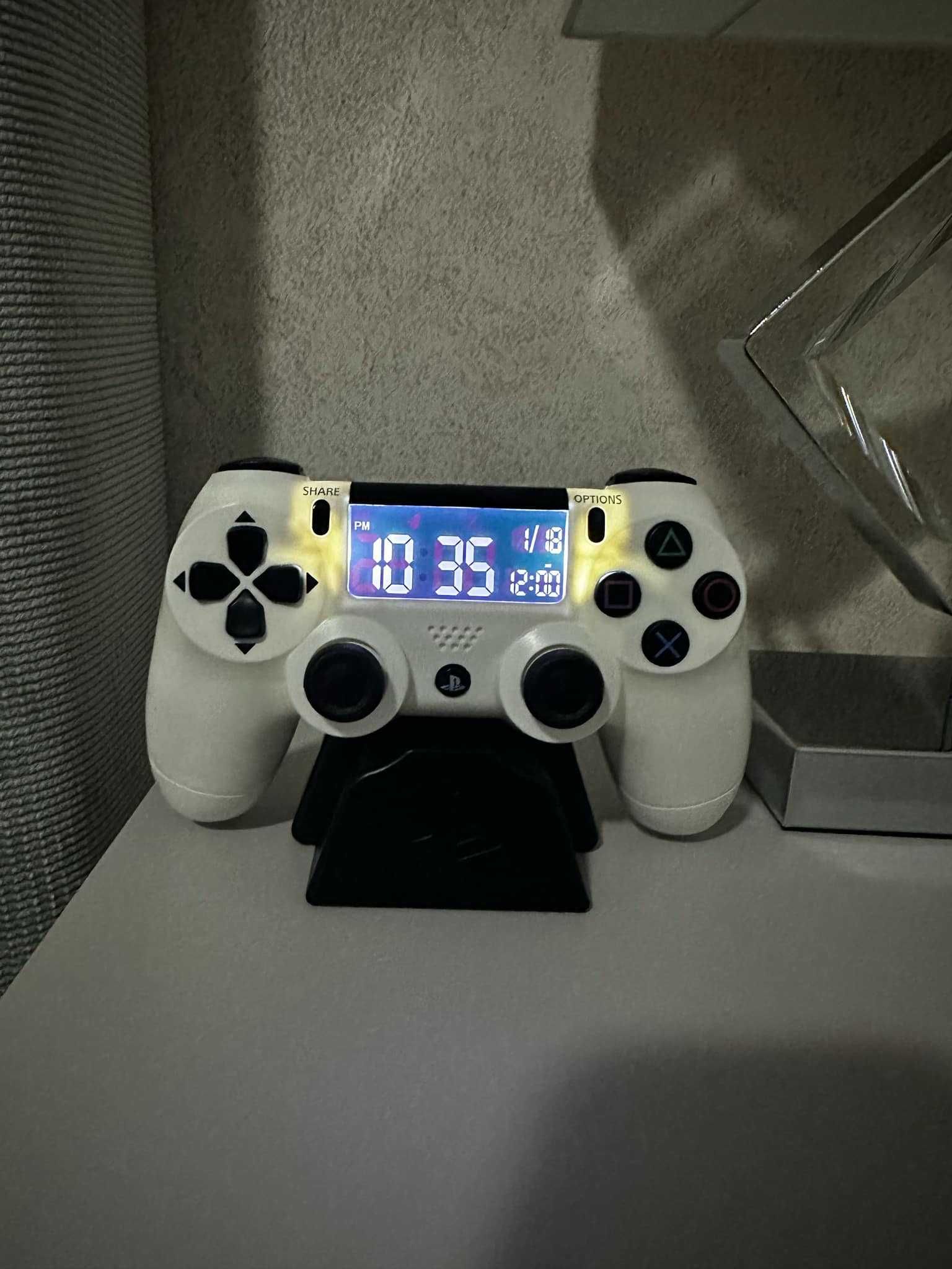 Zegarek alarm Playstation Dualshock 4 budzik