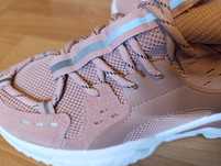 DeeZee sneakersy