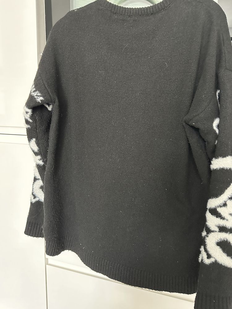 Dolce Gabbana sweter czarno biały   .