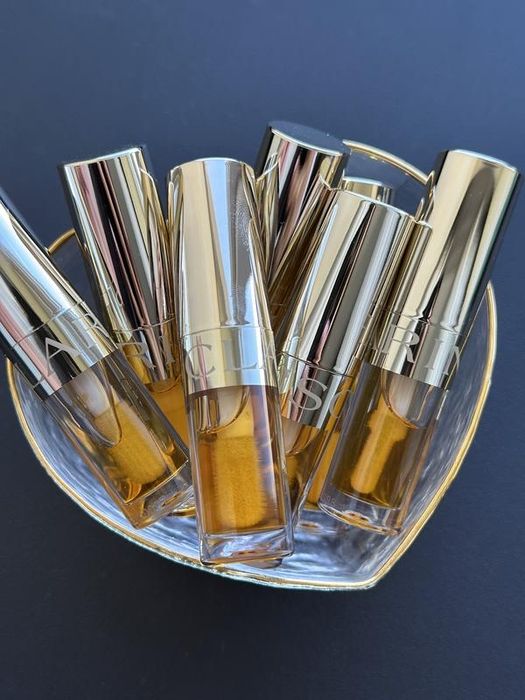 Олійка для губ та блиск Clarins Lip Comfort Oil тон 01 Honey ОРИГІНАЛ