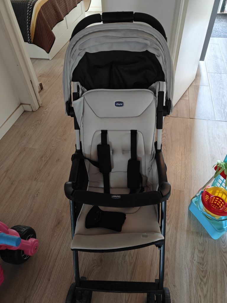 Carrinho compacto de passeio criança